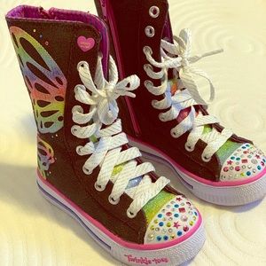 Skechers KIDS Twinkle Toes Shuffles 10701L Lights